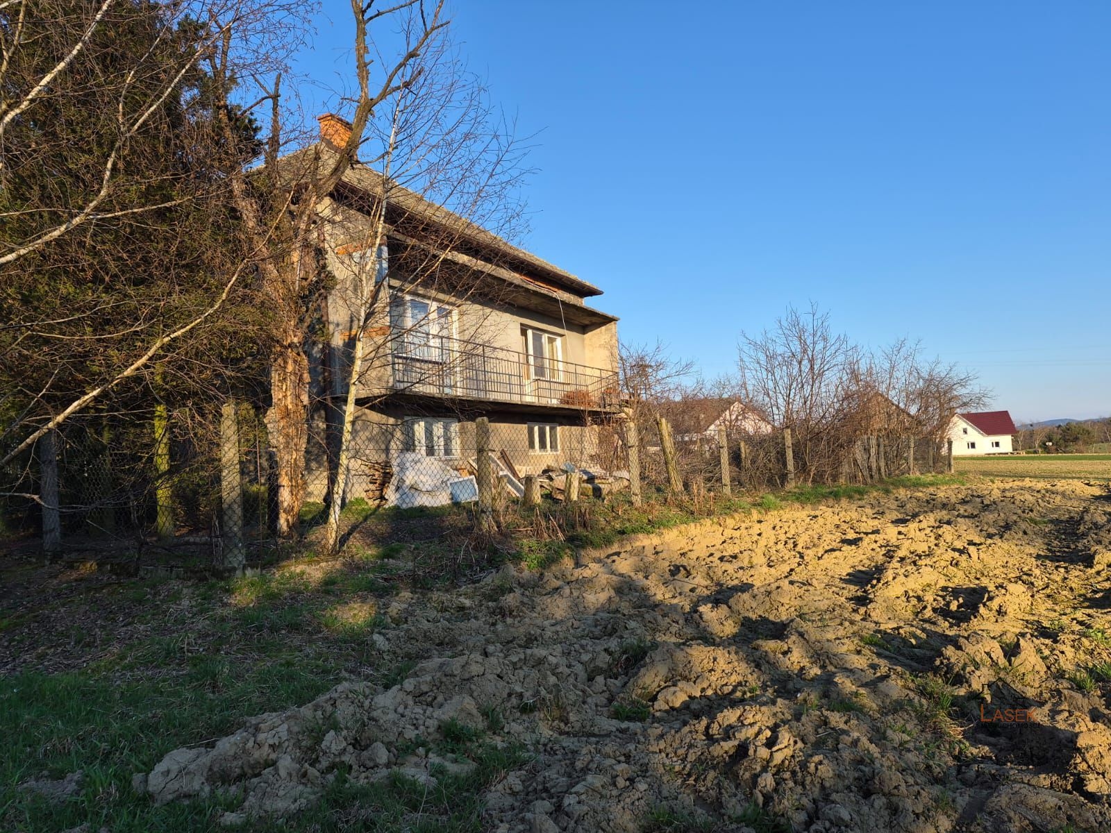 Dom Na sprzedaż Nidek - oferta 1820