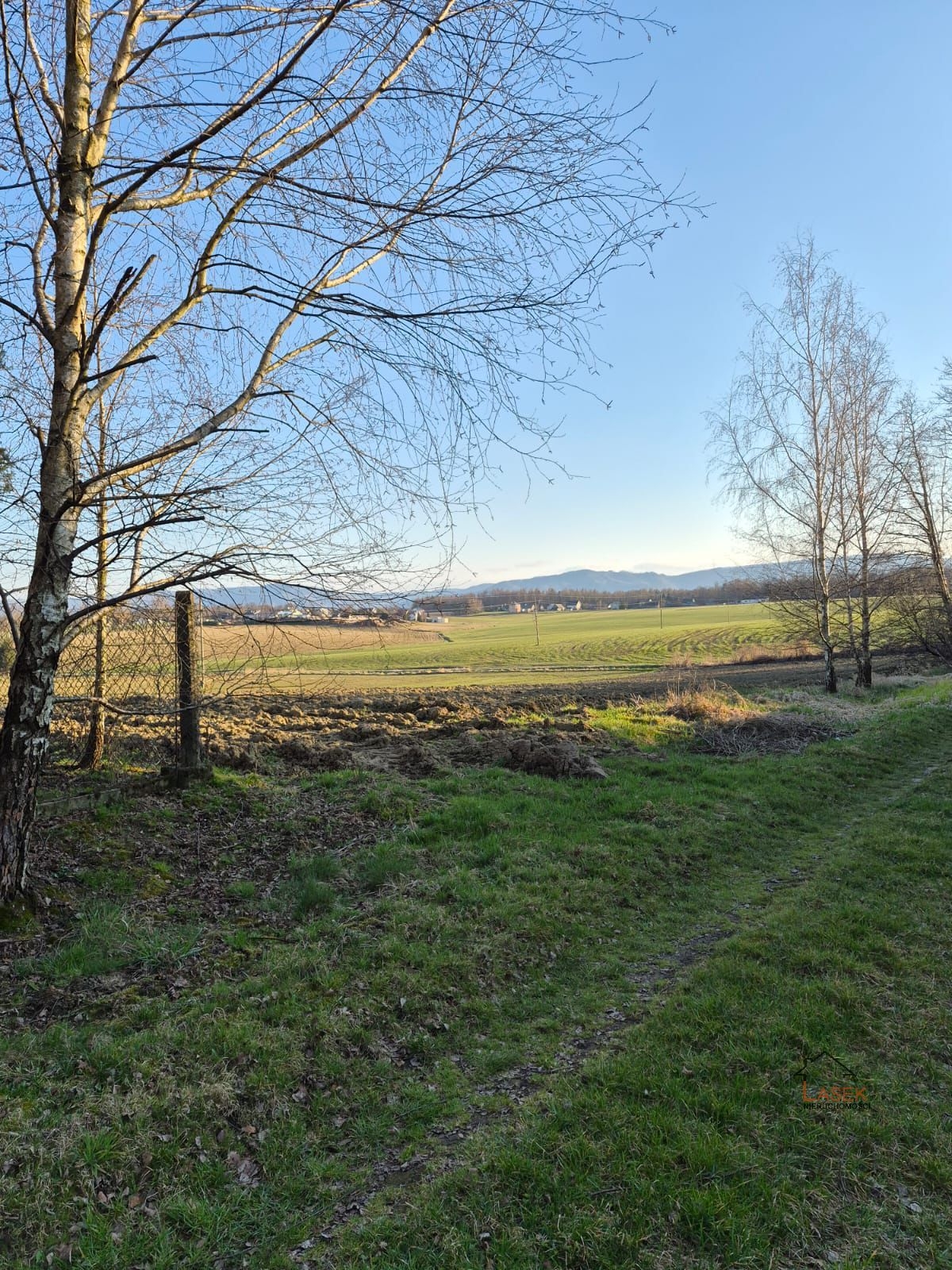 Dom Na sprzedaż Nidek - oferta 1820