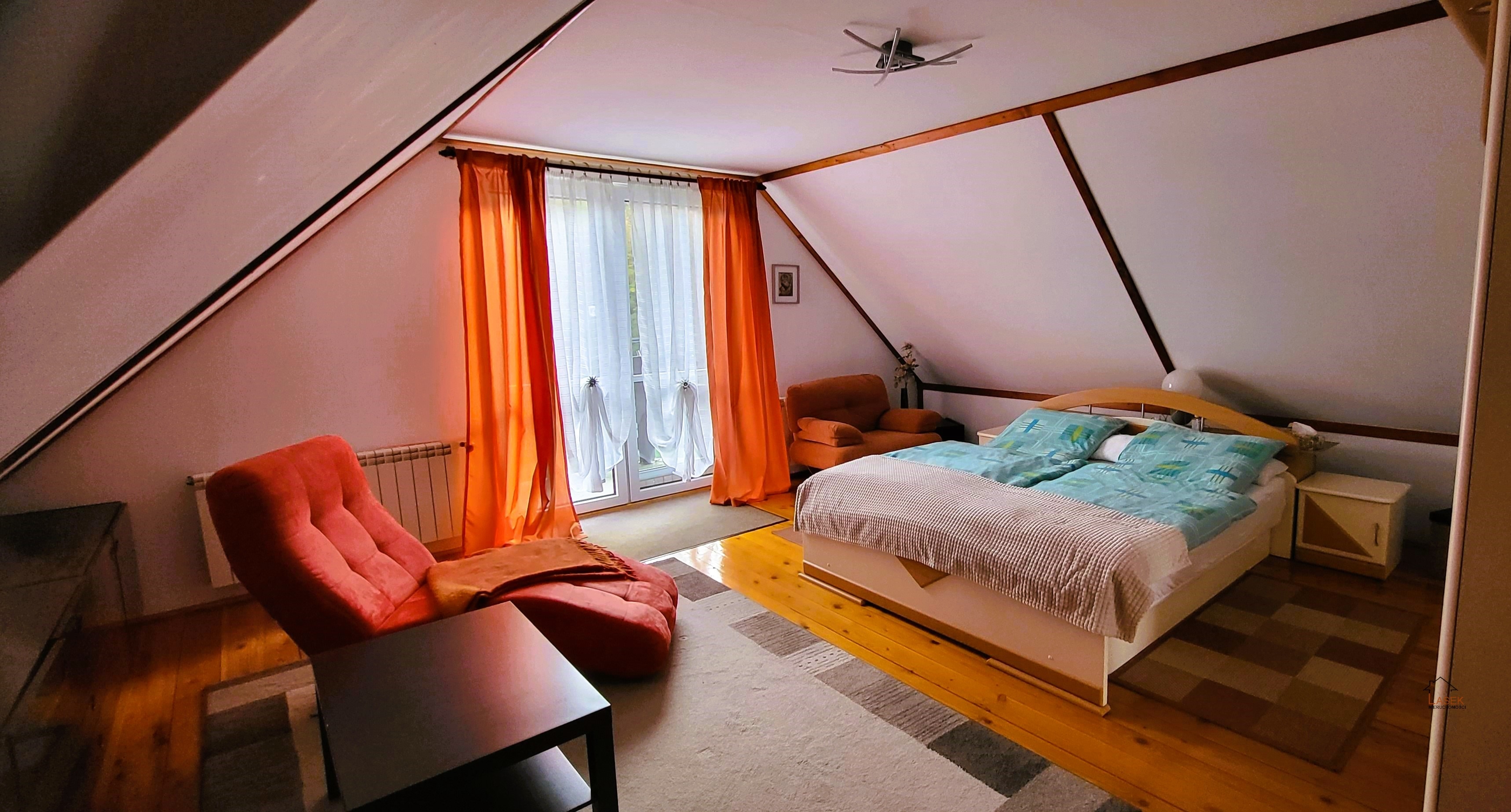 Dom Na sprzedaż Ponikiew - oferta 1821