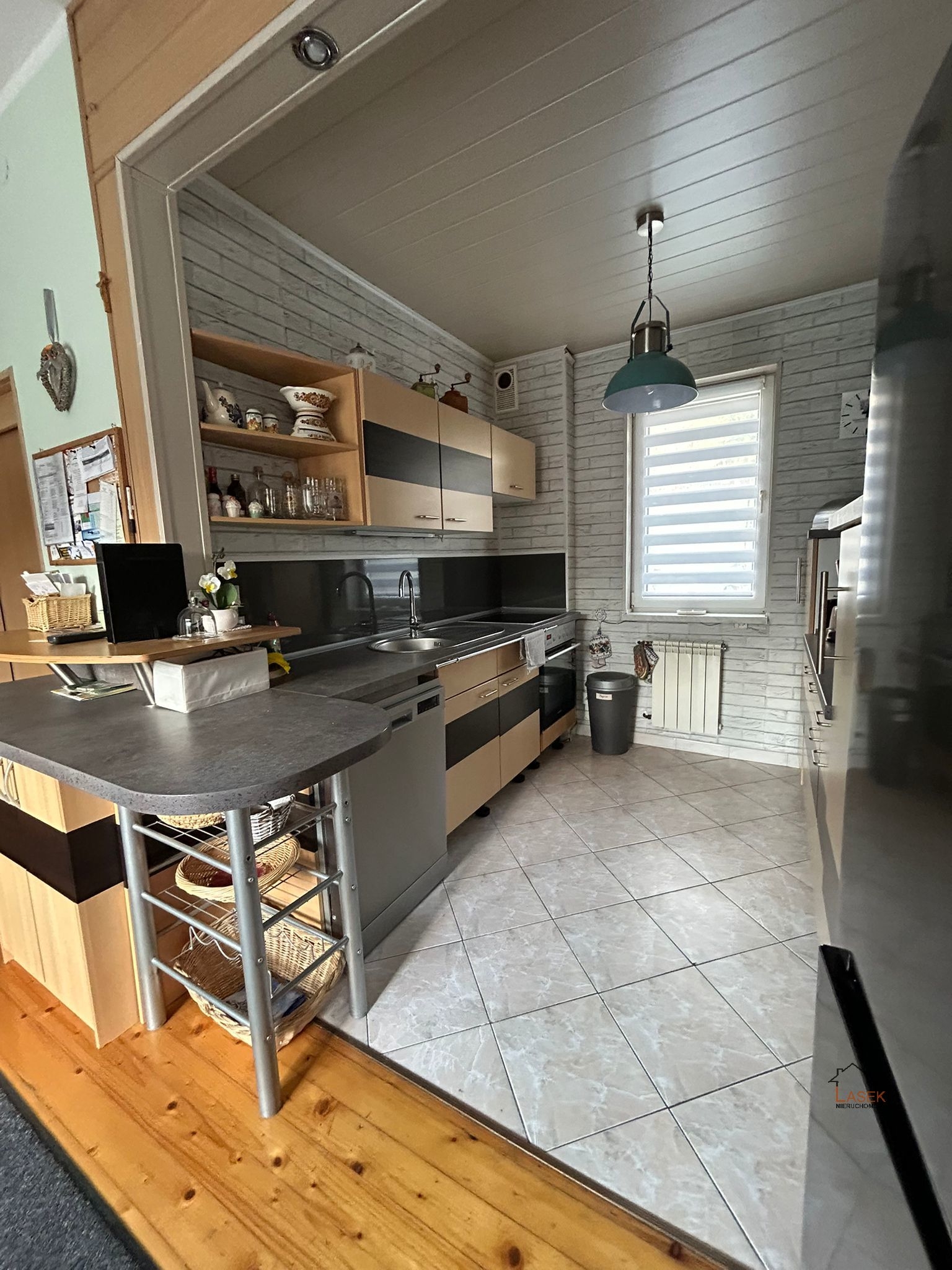 Dom Na sprzedaż Ponikiew - oferta 1821